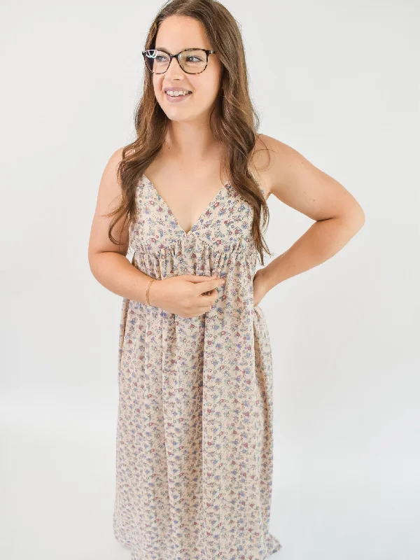 Sheer maxi dresses with lace overlays for a romantic touchRadiate Positivity Floral Maxi Dress Sheer maxi dresses with lace overlays for a romantic touchRadiate Positivity Floral Maxi Dress