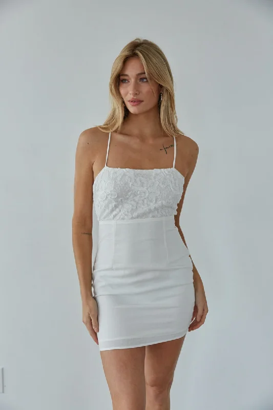 Mini dresses with bow accents for a sweet lookEmily Textured Floral Tie Back Bodycon Mini Dress