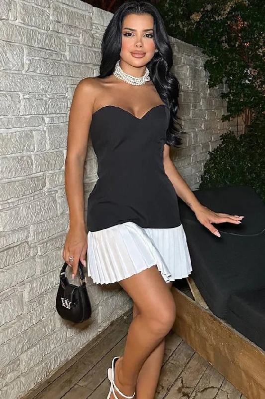 Mini dresses with bow accents for a sweet lookNara Black Bandeau Pleated Dress