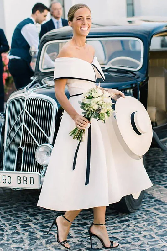 Sleeveless wedding guest dresses with ruffled hemsA-Line Off The Shoulder White Simple Bridesmaid Dress Sleeveless wedding guest dresses with ruffled hemsA-Line Off The Shoulder White Simple Bridesmaid Dress