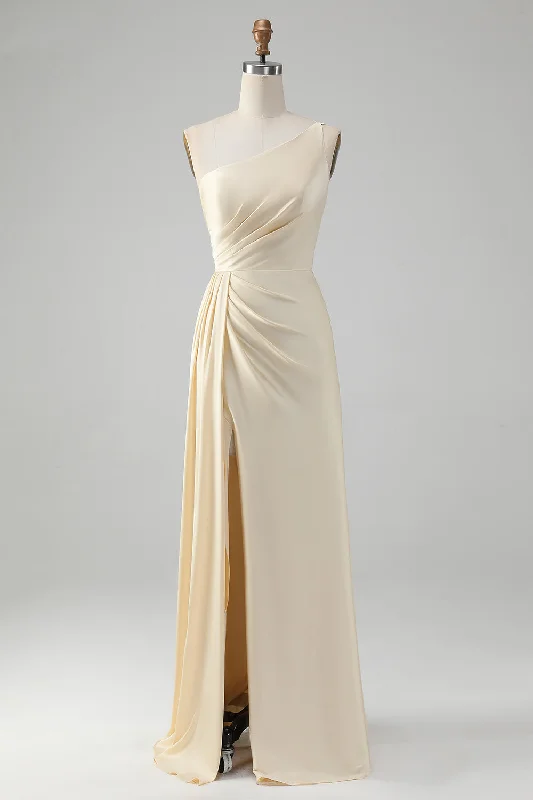 Wedding guest dresses with pom - pom trims for a playful lookChampagne One Shoulder Sheath Long Bridesmaid Dress With Slit Wedding guest dresses with pom - pom trims for a playful lookChampagne One Shoulder Sheath Long Bridesmaid Dress With Slit