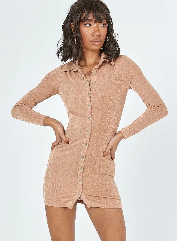 Bodycon dress with a scalloped edge​Elody Long Sleeve Mini Dress Brown