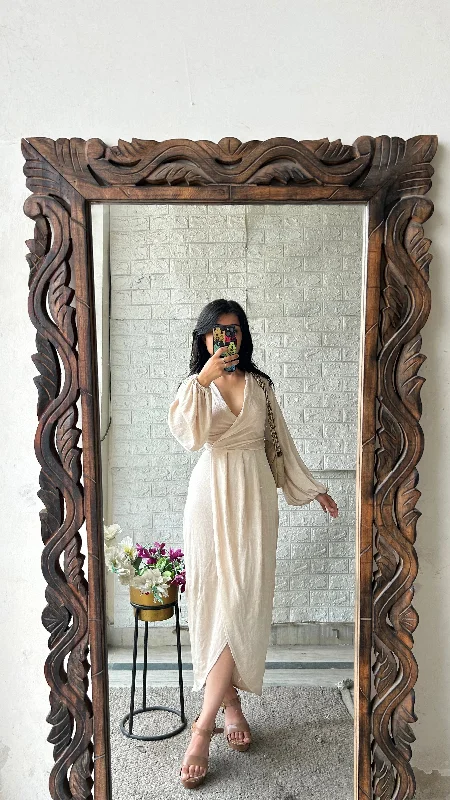 Bodycon dress with a lace - up front​Perfect dress 32-34 bust/l:46