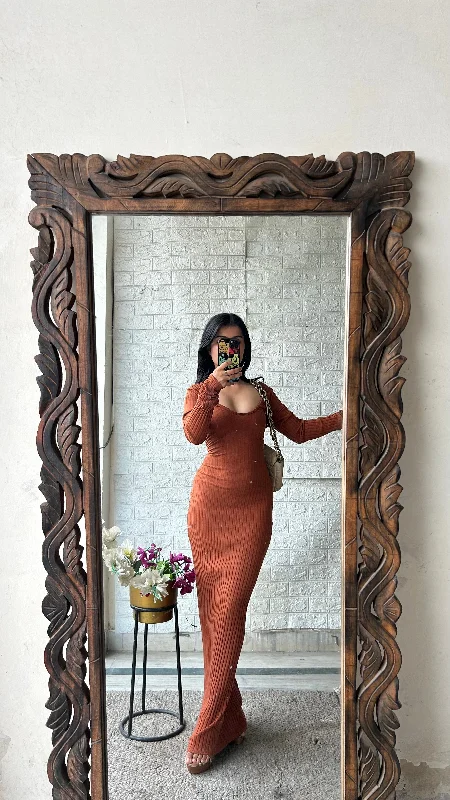 Bodycon dress with a cold - shoulder design​Sexy dress 30-32 bust/l49