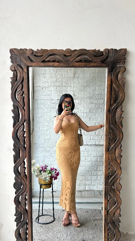 Bodycon dress for a cocktail party​Thrifted dress 34-36 bust