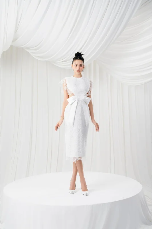 Empire - waist party dresses to accentuate the waistline​Andre Round Neck Dress