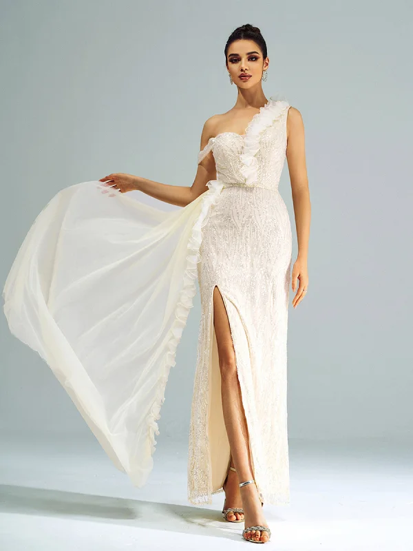 Prom dresses with lace - trimmed hems and off - the - shoulder necklines for a delicate lookSpaghetti Strap Appliqued Floral Split Dress GM00215 Prom dresses with lace - trimmed hems and off - the - shoulder necklines for a delicate lookSpaghetti Strap Appliqued Floral Split Dress GM00215