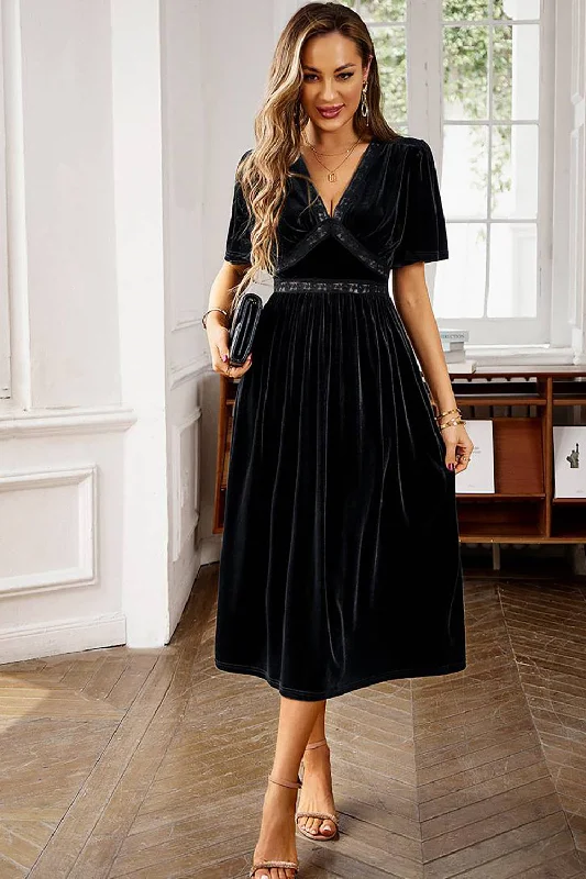 Party dresses with a peplum waist for a feminine and flattering silhouetteVelvet V-neck A Line Holiday Party Dress Party dresses with a peplum waist for a feminine and flattering silhouetteVelvet V-neck A Line Holiday Party Dress