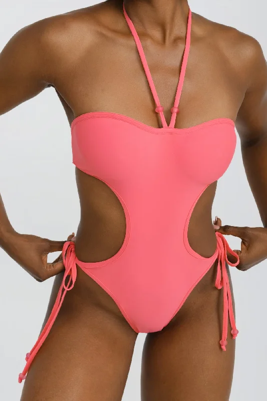 Women's Sleeveless Backless One - Pieces in Black with Cut - Out Details for a Sexy Beach LookAlun One Piece - Kissed Women's Sleeveless Backless One - Pieces in Black with Cut - Out Details for a Sexy Beach LookAlun One Piece - Kissed