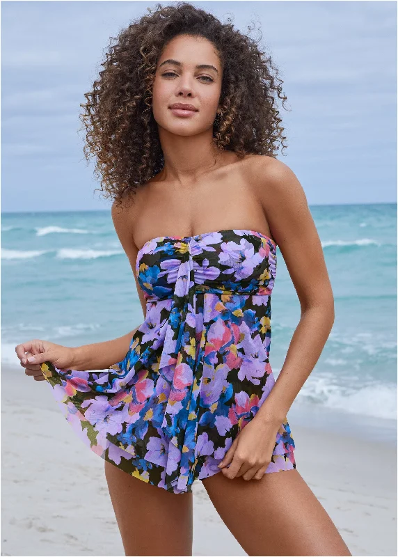 Women's Strapless Swim Tops with Silicone Grip in Red for a Secure and Stylish Poolside LookLanai Bandeau Tankini - Evening Bloom Women's Strapless Swim Tops with Silicone Grip in Red for a Secure and Stylish Poolside LookLanai Bandeau Tankini - Evening Bloom